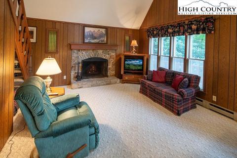 188 Chestnut, Boone, NC 28607 photo 6