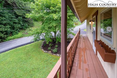 188 Chestnut, Boone, NC 28607 photo 32