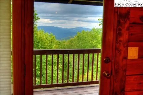 526 Broken Arrow Trl, Boone, NC 28607 photo 14
