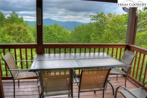 526 Broken Arrow Trl, Boone, NC 28607 photo 5