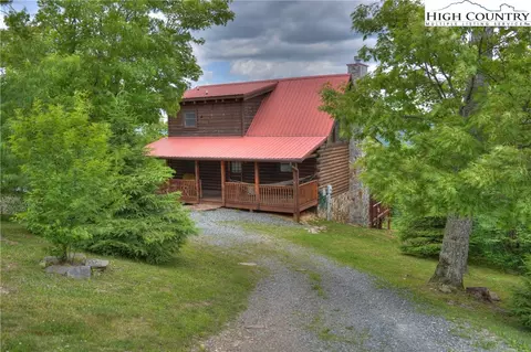 526 Broken Arrow Trl, Boone, NC 28607 photo 1