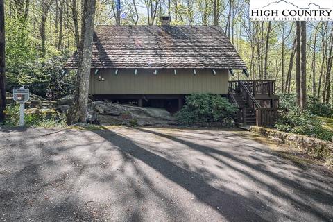 614 Cherry, Boone, NC 28607 photo 2