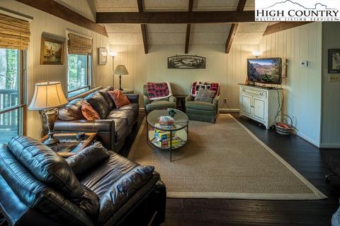 614 Cherry, Boone, NC 28607 photo 5