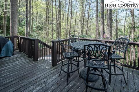 614 Cherry, Boone, NC 28607 photo 4
