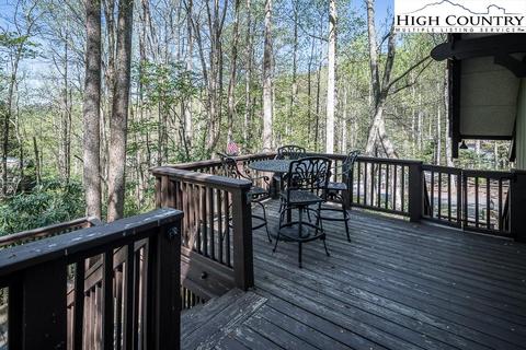 614 Cherry, Boone, NC 28607 photo 3