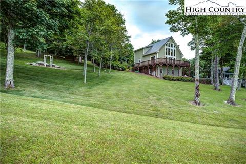 153 Moonlight Trl, Seven Devils, NC 28604 photo 3
