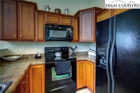 153 Moonlight Trl, Seven Devils, NC 28604 photo 12