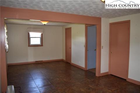 2055 Fraser Rd, Sparta, NC 28675 photo 18