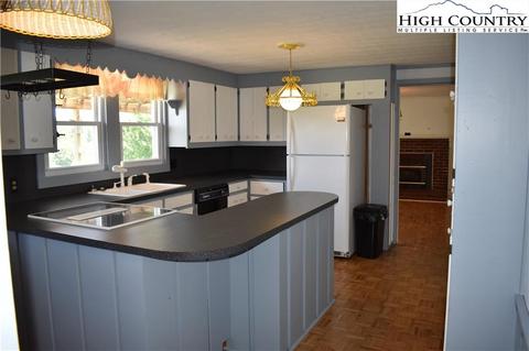 2055 Fraser Rd, Sparta, NC 28675 photo 13