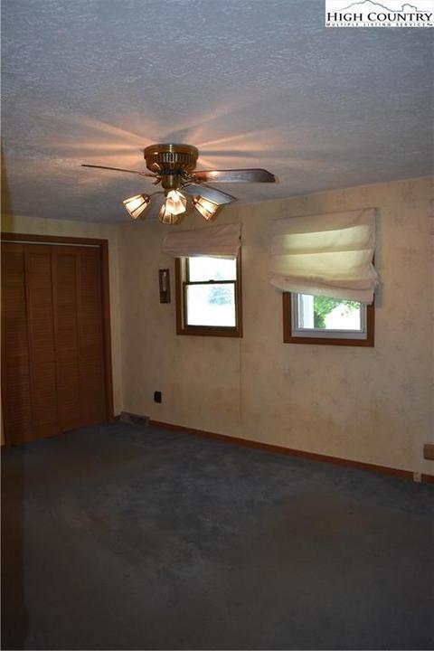 2055 Fraser Rd, Sparta, NC 28675 photo 15