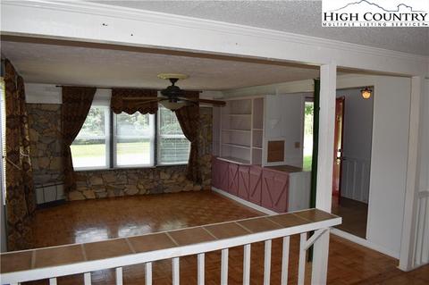 2055 Fraser Rd, Sparta, NC 28675 photo 10