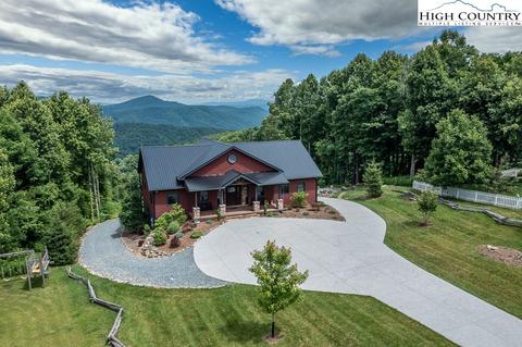 845 Alpine Dr, Seven Devils, NC 28604 photo 1