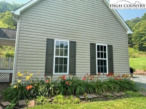 323 Coy Ham Rd, Lansing, NC 28643 photo 7