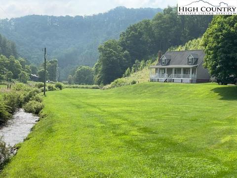 323 Coy Ham Rd, Lansing, NC 28643 photo 4