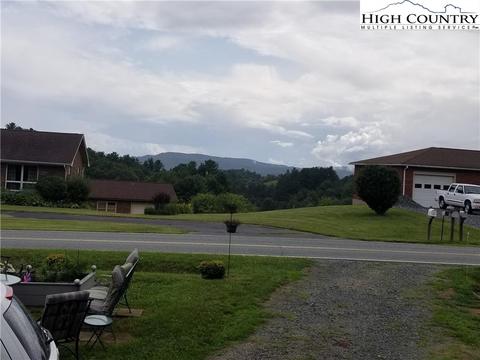 385 Wildcat Rd, Deep Gap, NC 28618 photo 10