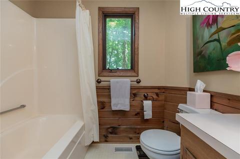 176 Lookout Pt, Deep Gap, NC 28618 photo 37