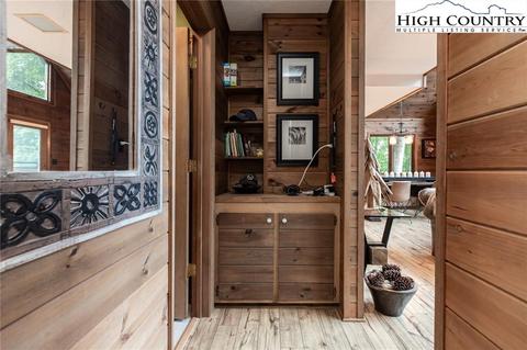 176 Lookout Pt, Deep Gap, NC 28618 photo 22