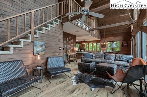 176 Lookout Pt, Deep Gap, NC 28618 photo 6
