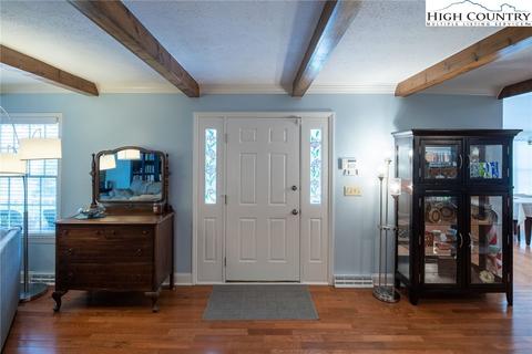 676 Pineview Dr, Boone, NC 28607 photo 5