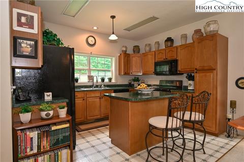 217 Mount Paron Rd, Deep Gap, NC 28618 photo 19