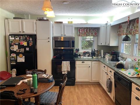 251 Elderberry Loop, Newland, NC 28657 photo 2