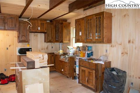 146 Laurel Forest Dr, Todd, NC 28684 photo 9