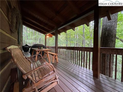 105 Huckleberry Ln, Beech Mountain, NC 28604 photo 10