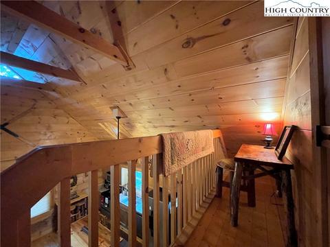 105 Huckleberry Ln, Beech Mountain, NC 28604 photo 30