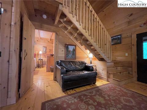 105 Huckleberry Ln, Beech Mountain, NC 28604 photo 21