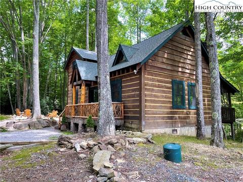 105 Huckleberry Ln, Beech Mountain, NC 28604 photo 6