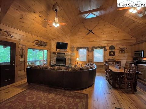 105 Huckleberry Ln, Beech Mountain, NC 28604 photo 13