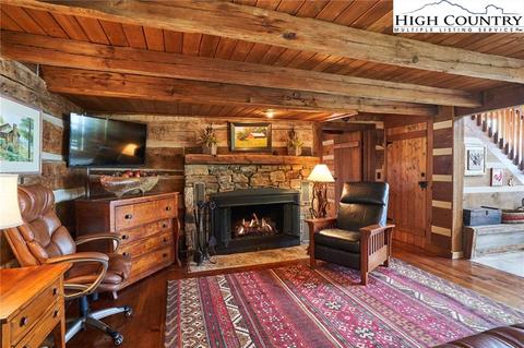 1082 Huckleberry Trl, Boone, NC 28607 photo 9