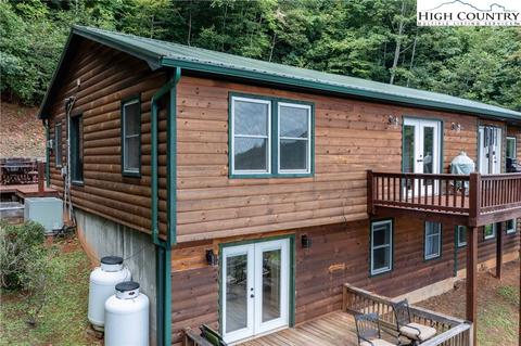 631 Pond Rd, Spruce Pine, NC 28777 photo 6