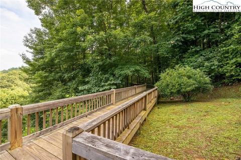 631 Pond Rd, Spruce Pine, NC 28777 photo 16