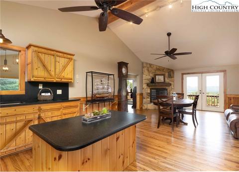 631 Pond Rd, Spruce Pine, NC 28777 photo 21