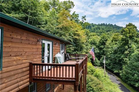 631 Pond Rd, Spruce Pine, NC 28777 photo 5