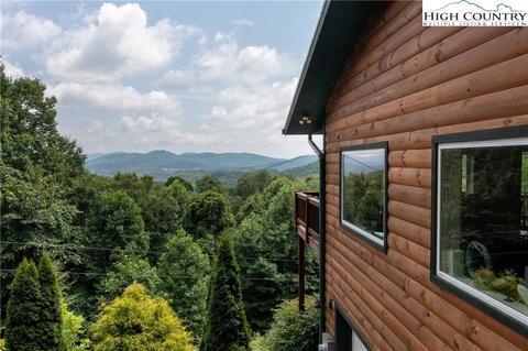 631 Pond Rd, Spruce Pine, NC 28777 photo 1