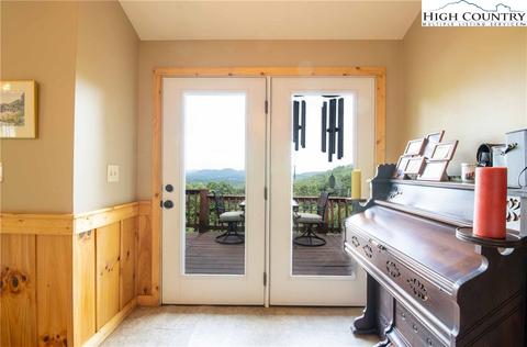 631 Pond Rd, Spruce Pine, NC 28777 photo 29