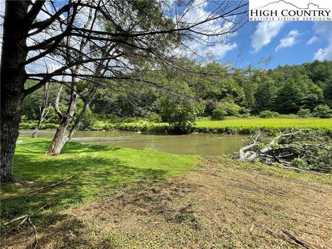 653 Edna Perry Rd, Crumpler, NC 28617 photo 3