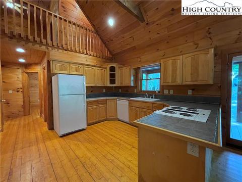 126 Sequoia Dr, Boone, NC 28607 photo 11