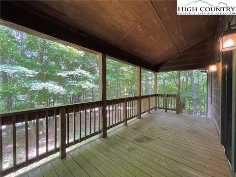 126 Sequoia Dr, Boone, NC 28607 photo 4