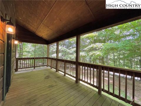 126 Sequoia Dr, Boone, NC 28607 photo 5