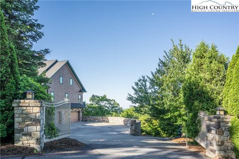 453 Greystone Dr, Boone, NC 28607 photo 38