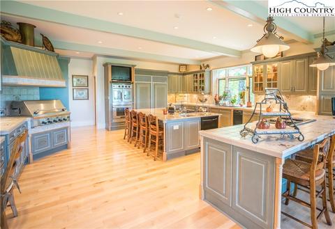 453 Greystone Dr, Boone, NC 28607 photo 10