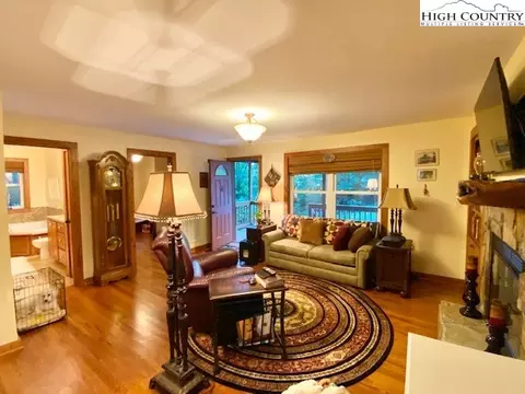 370 Edwin Blevins Rd, Lansing, NC 28643 photo 40