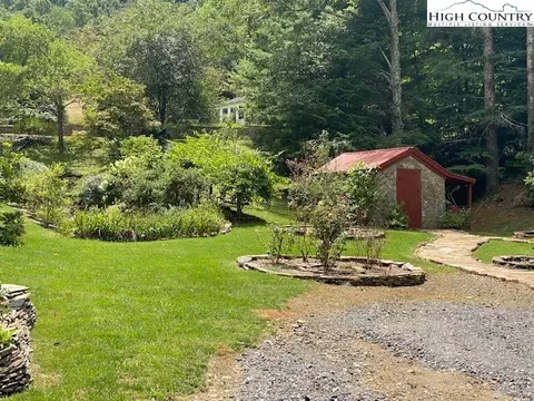370 Edwin Blevins Rd, Lansing, NC 28643 photo 31