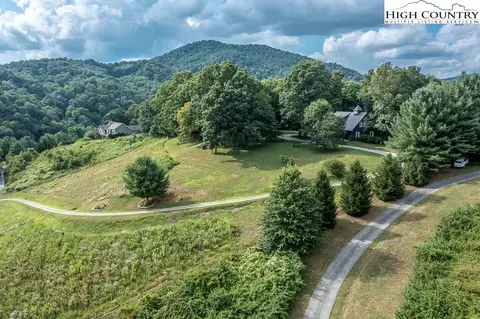 1444 River Rd, Todd, NC 28684 photo 8