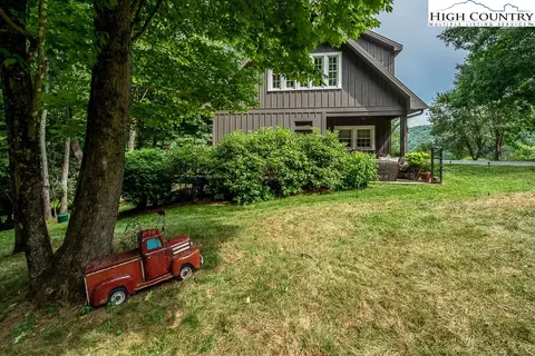 1444 River Rd, Todd, NC 28684 photo 4