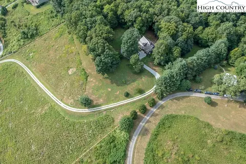 1444 River Rd, Todd, NC 28684 photo 9