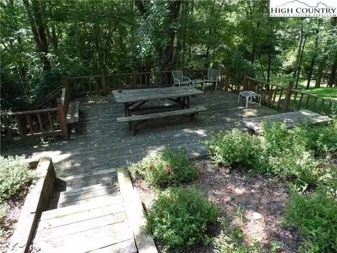 1114 Tayson Rd, Sparta, NC 28675 photo 6